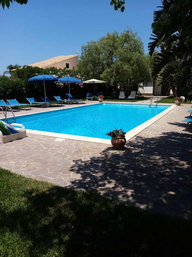 Villa Sicily By Dreams Campofelice Di Roccella Exterior foto